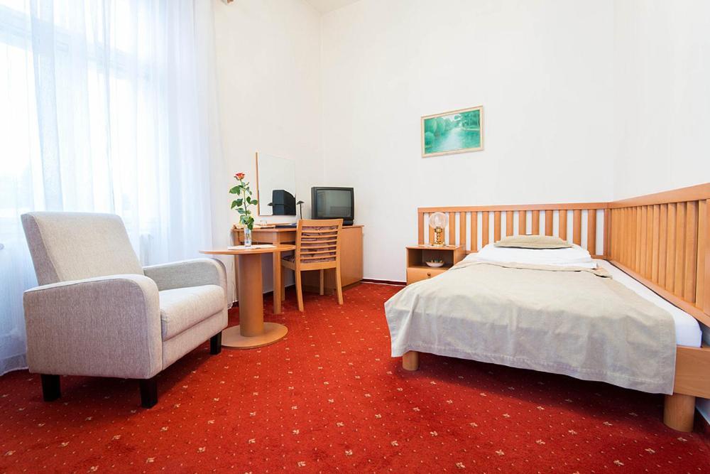 蒙蒂Spa酒店 Františkovy Lázně 客房 照片